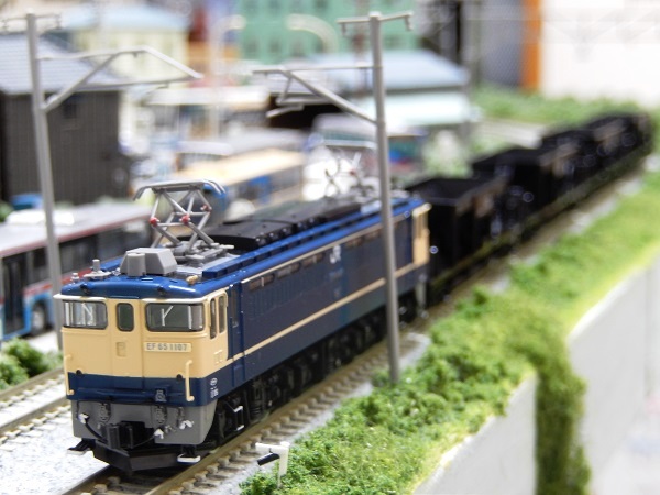 Nゲージ鉄道模型】TOMIX EF65-1000(田端運転所)戻りとホキ800 Nゲージ鉄道模型】TOMIX EF65-1000(田端運転所)戻りとホキ800