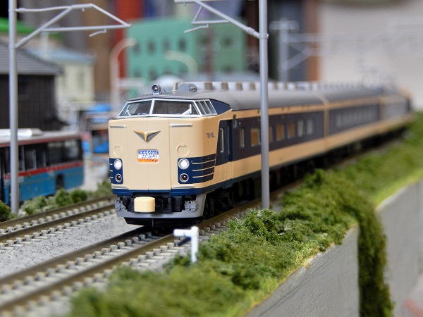 電車（特急・急行） | 鉄道模型 通販・Nゲージ ミッドナイン