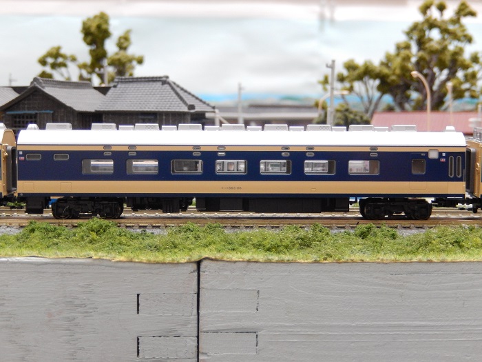 【Nゲージ KATO】583系寝台電車 5両セット〔ヘッドマーク可変タイプ〕