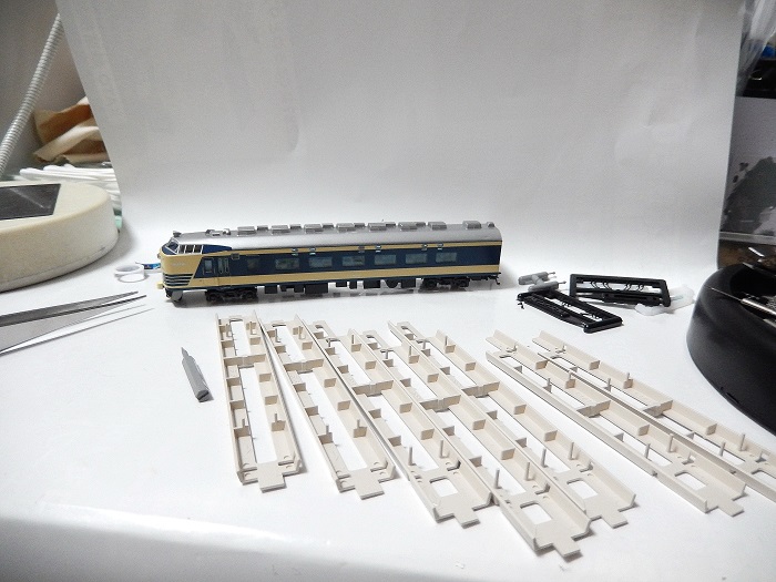 Nゲージ鉄道模型】KATO 583系旧製品に583系リニューアル品の寝台