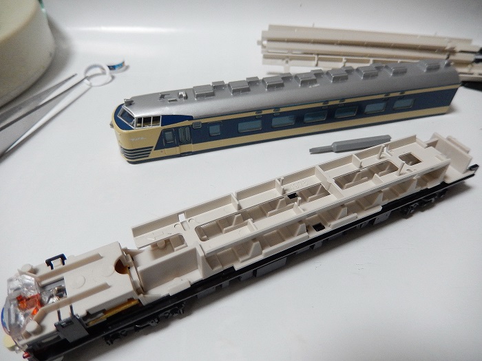 Nゲージ鉄道模型】KATO 583系旧製品に583系リニューアル品の寝台 Nゲージ鉄道模型】KATO 583系旧製品に583系リニューアル品の寝台