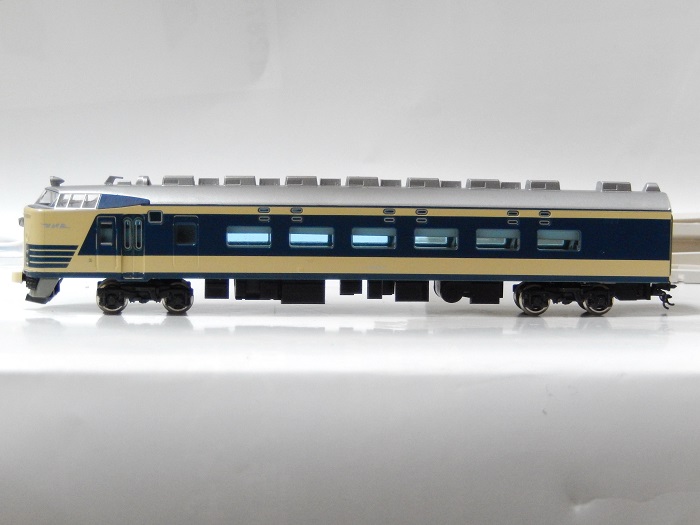 Nゲージ鉄道模型】KATO 583系旧製品に583系リニューアル品の寝台パーツ 