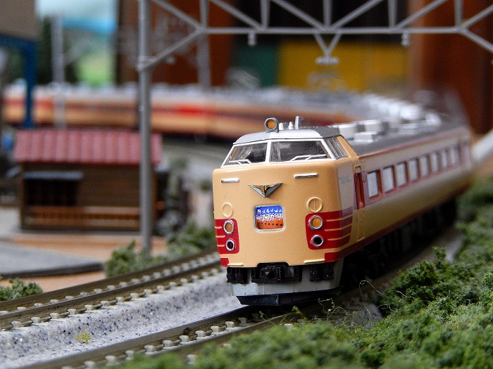 Nゲージ鉄道模型】＜国鉄名車両列伝＞KATO 485系 旧製品