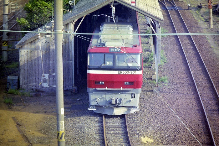 懐かし撮り鉄】1998年9月新鶴見機関区界隈のスナップ風景写真