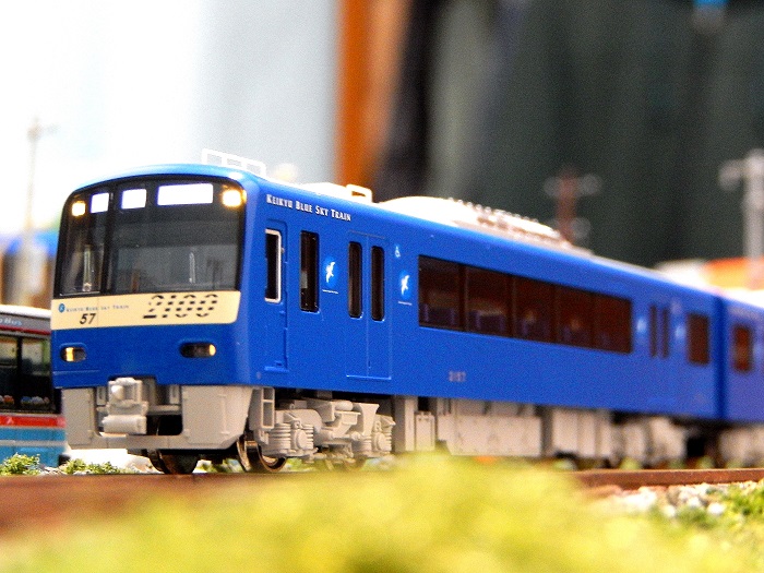 Nゲージ鉄道模型】KATO 京急2100形＜京急ブルースカイトレイン＞入線