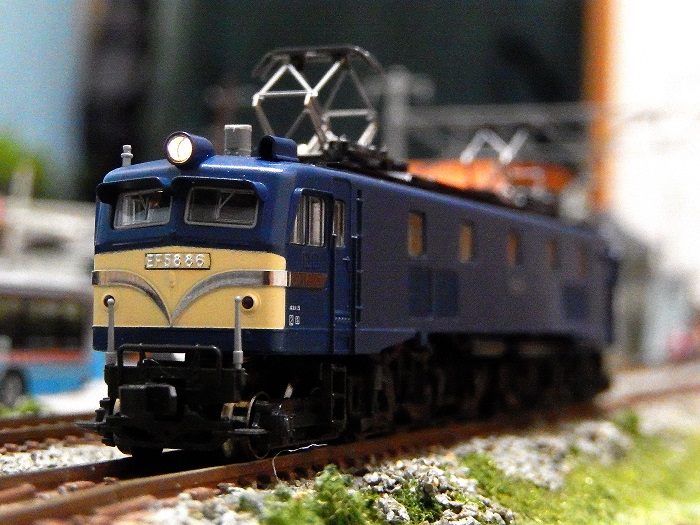 Nゲージ鉄道模型】KATOEF58ヘッドライトを現在販売中のAssyEF64 Nゲージ鉄道模型】KATOEF58ヘッドライトを現在販売中のAssyEF64