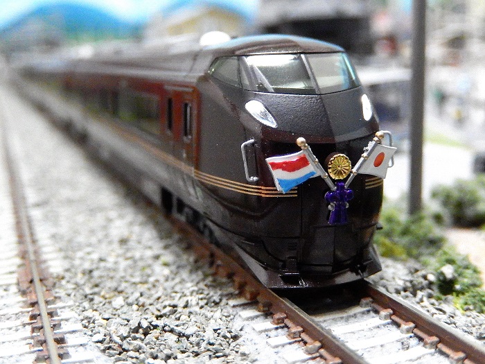 Nゲージ鉄道模型】<常磐御召運転記念>KATO E655系「和」特別 Nゲージ鉄道模型】<常磐御召運転記念>KATO E655系「和」特別