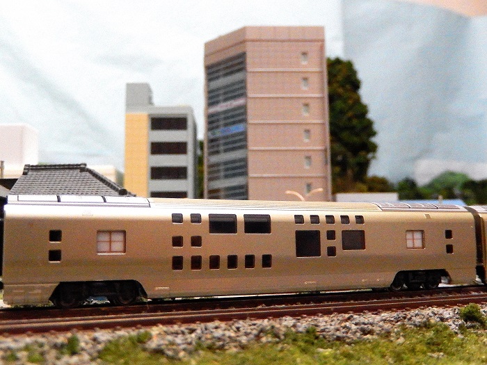 KATO E001形＜TRAIN SUITE 四季島＞6両増結セット 品番：10-1890
