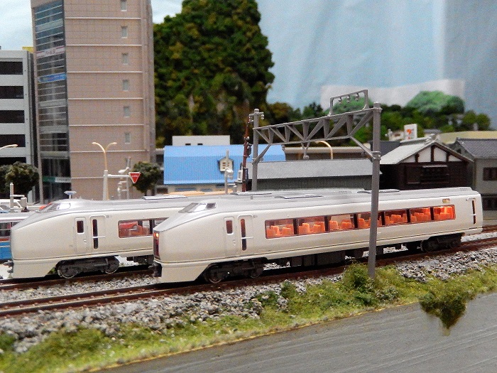 Nゲージ鉄道模型】<入線報告>KATO 10-174 651系スーパーひたち Nゲージ鉄道模型】<入線報告>KATO 10-174 651系スーパーひたち
