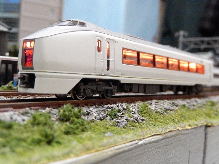 Nゲージ鉄道模型】<入線報告>KATO 10-174 651系スーパーひたち Nゲージ鉄道模型】<入線報告>KATO 10-174 651系スーパーひたち