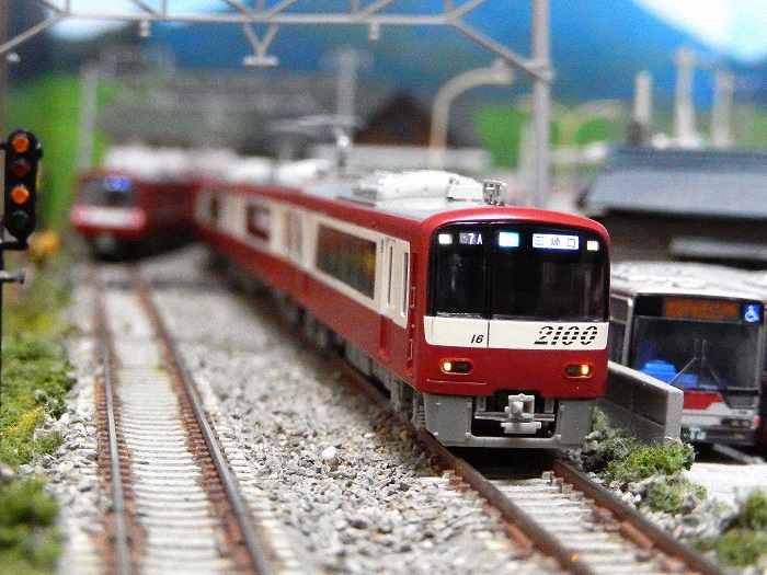 Nゲージ鉄道模型】＜赤い彗星京浜急行スペシャル2018＞マイクロ