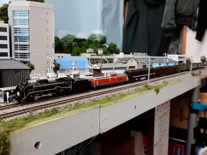 Nゲージ鉄道模型】＜入線報告＞KATO DD51-842お召機とTOMIXDD51
