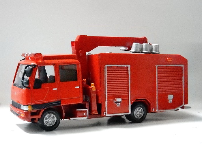 自動車事業部】消防車 ミニカー 改造デルプラド「世界の消防車