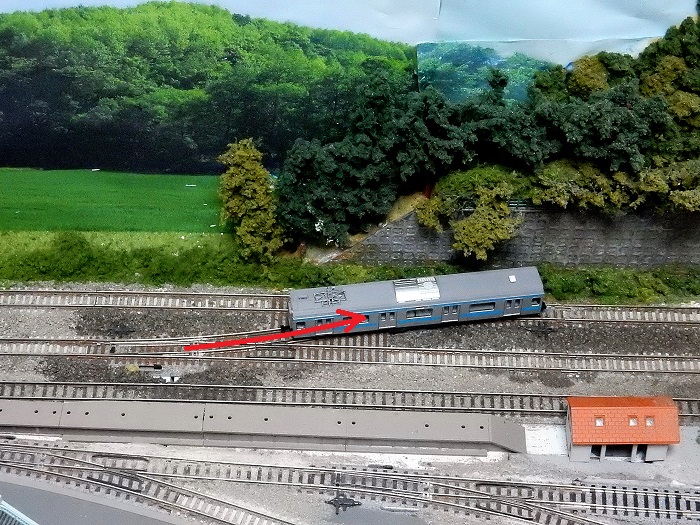 Nゲージジオラマ自宅新レイアウト製作記】KATO片渡りポイント新年早々