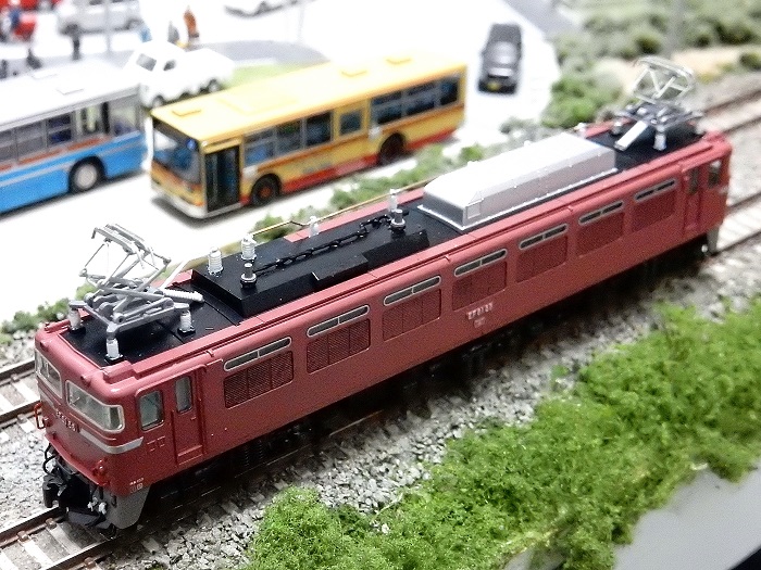 Nゲージ鉄道模型】＜国鉄名車両列伝シリーズ＞KATO EF81 一般色入線