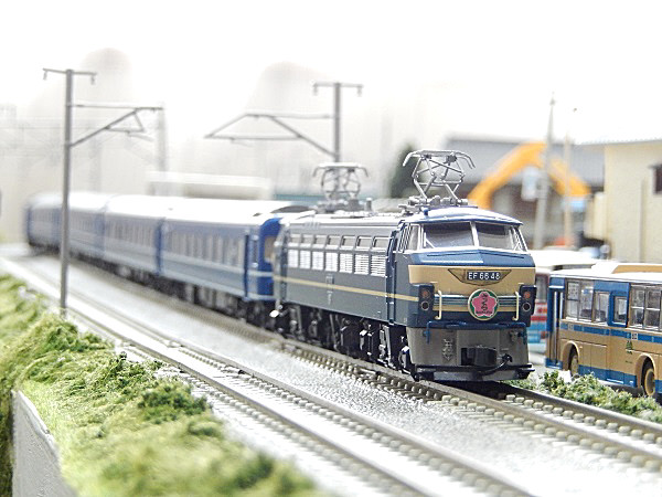 Nゲージ鉄道模型】EF66の日 KATO・TOMIXの当鉄道所属ロクロクの