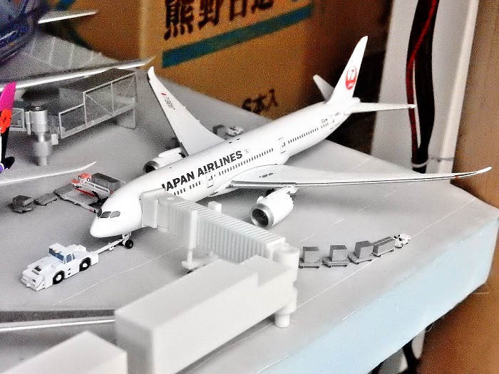 航空機事業部】1/400 飛行機模型 空港ジオラマアクセサリー 航空機事業部】1/400 飛行機模型 空港ジオラマアクセサリー