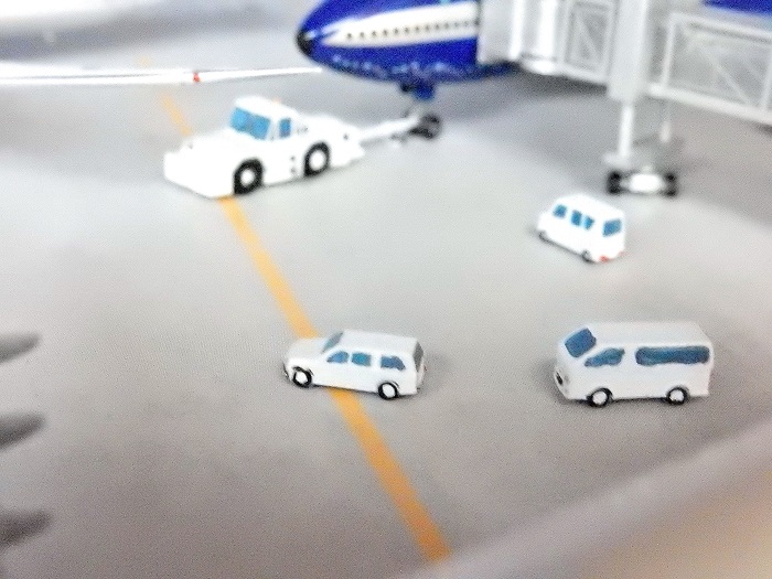 航空機事業部】＜空港地上支援車両シリーズ＞やなかデジタル