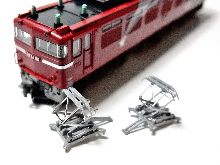 KATO HOゲージ 鉄道模型 1-304 EF650 一般色　パンタグラフ破損 修理】パンタ破損の修理2～台座がダメになった旧製品のEF81（KATO製
