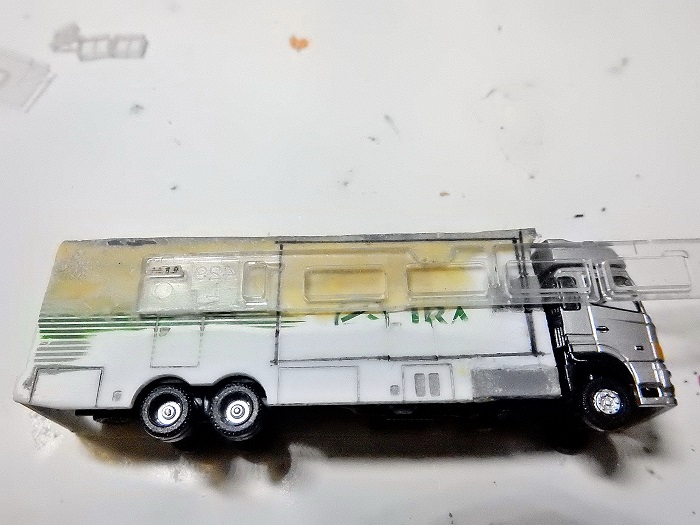 ミニカー改造 自作品 日野プロフィア 4軸 50m級消防はしご車 ミニカー改造 自作品 日野プロフィア 4軸 50m級消防はしご車