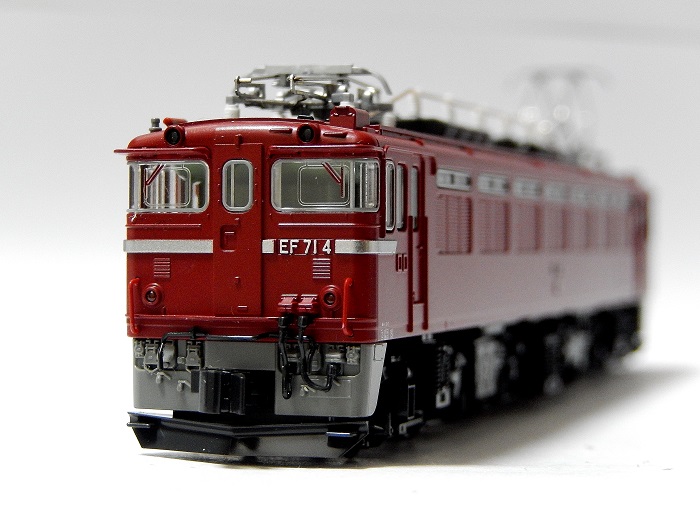 Nゲージ鉄道模型】KATO EF71とED71の日 東北の地で活躍した赤い Nゲージ鉄道模型】KATO EF71とED71の日 東北の地で活躍した赤い