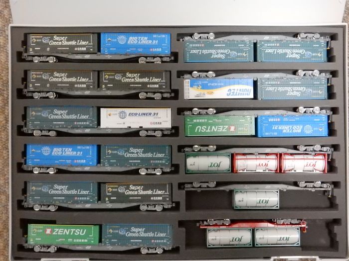 Nゲージ コンテナ付き貨物列車 スーパーグリーンシャトルライナー 美品 私有 U48A-38000形コンテナ (日本通運・スーパーグリーン