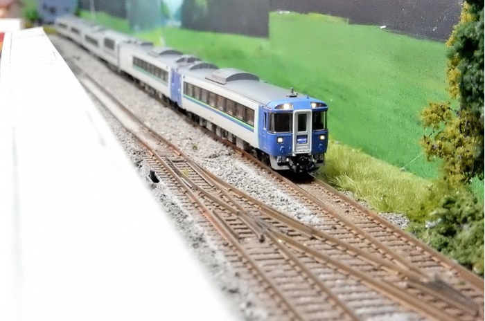 Nゲージ鉄道模型車両工作アーカイブ】＜車両工作＞TOMIX キハ183系2550