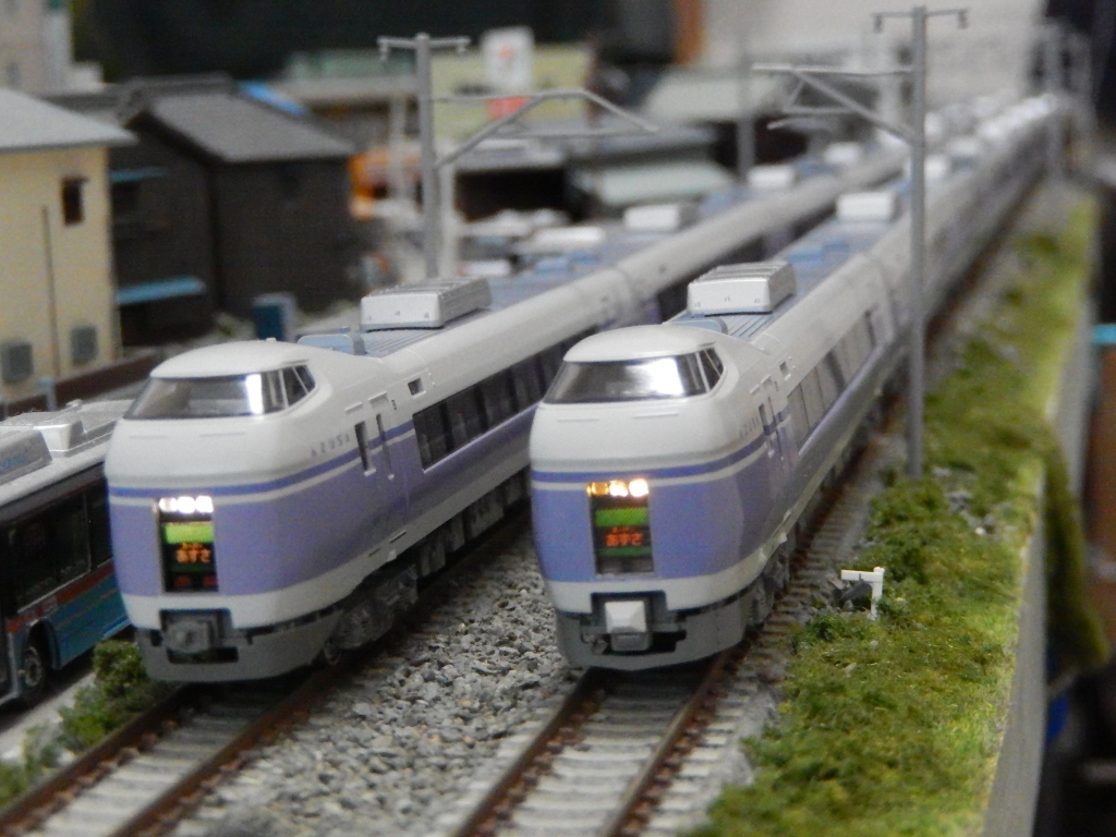 KATO JR東日本 E351系 スーパーあずさ 12両フル編成 最新ロット KATOのNゲージ E351系「あずさ」新ロット入線整備！旧製品との違いが