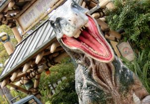 USJ ¥À¥¤¥Ê¥½¡¼¡¦¥¨¥¹¥±¡¼¥×