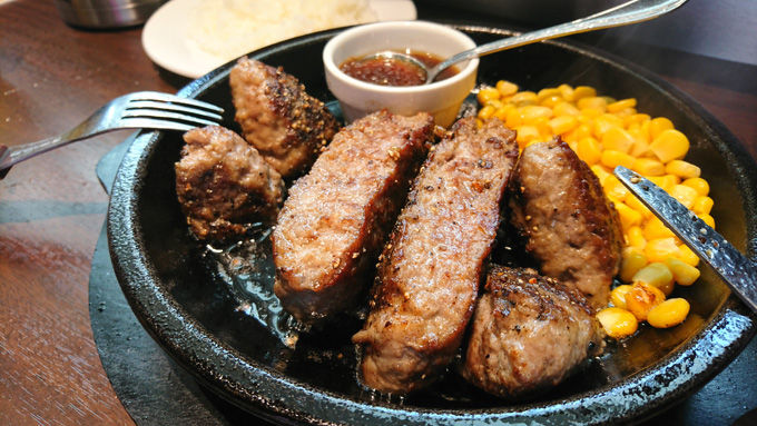 ハンバーグ1.jpg
