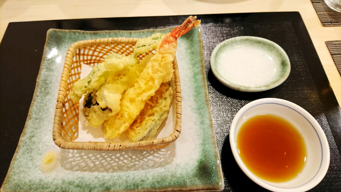 ちらし御膳5.jpg