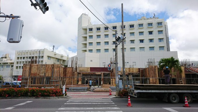 横1断歩道正面.jpg