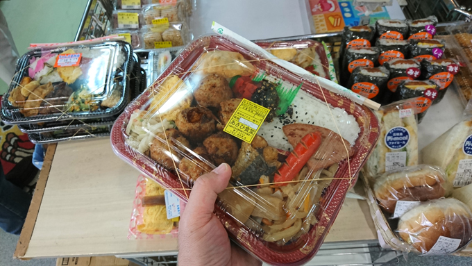 クルーズ船停泊1.jpg