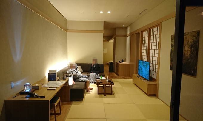 部屋5.jpg