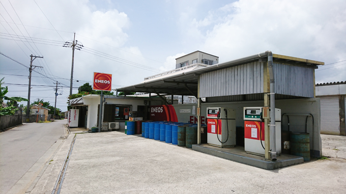 給油所と公民館2.jpg
