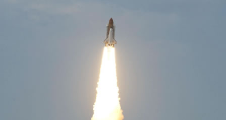 shuttle NASA スペースシャトル 打ち上げ