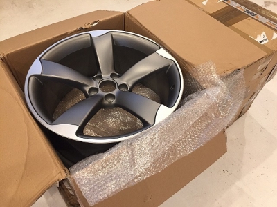 AUDI純正RS5 5ローターアームホイール | ExtraCustoms