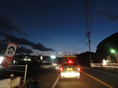 夜のとばり