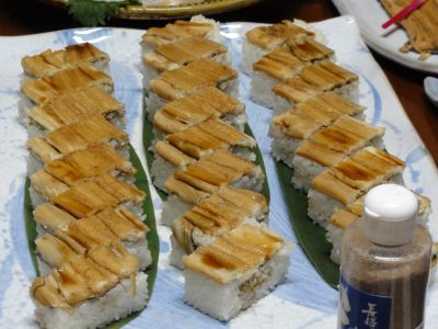 対馬かまぼこのあなごづくし