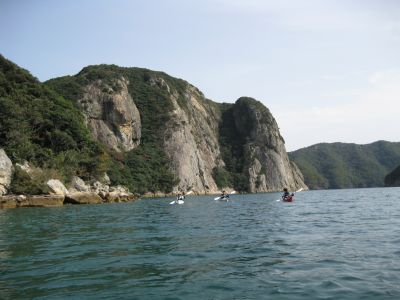 鋸割岩