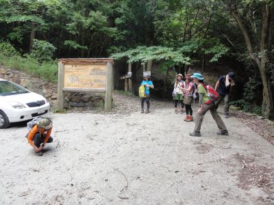 登山口にて