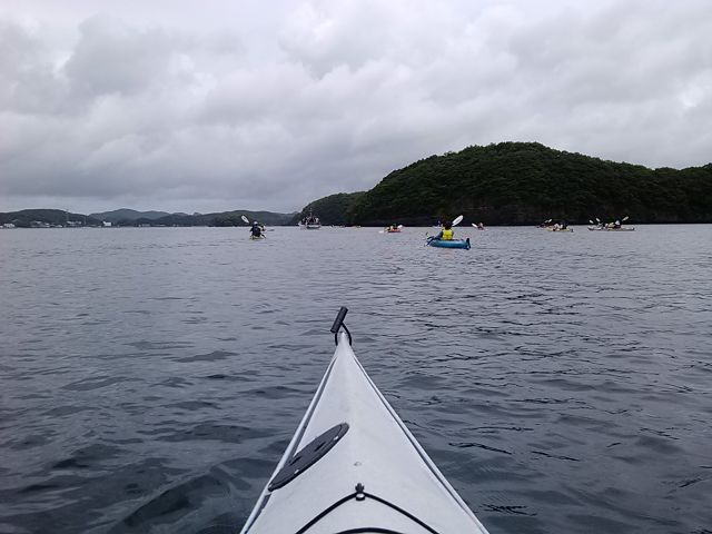 曇天と海