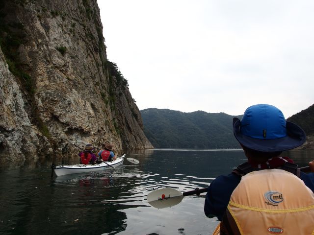 鋸割岩
