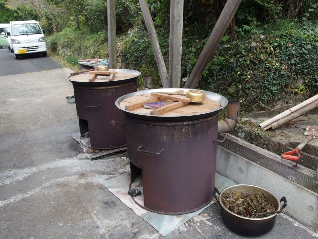 染料の鍋