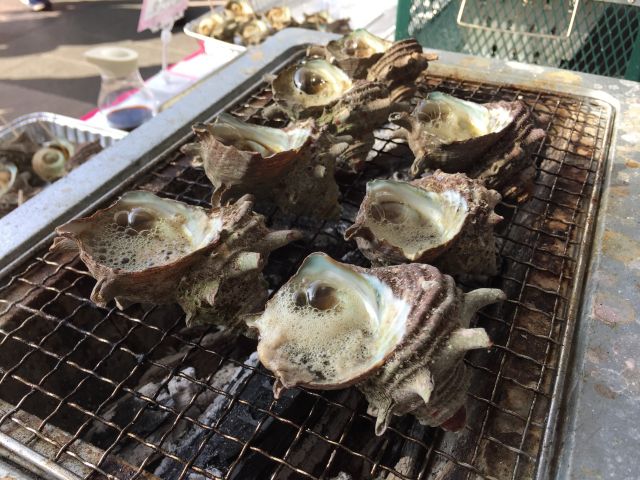 サザエのつぼ焼き