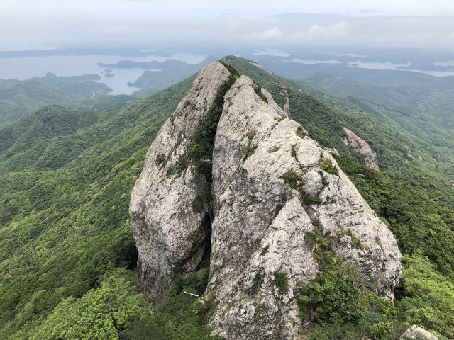 白嶽山頂