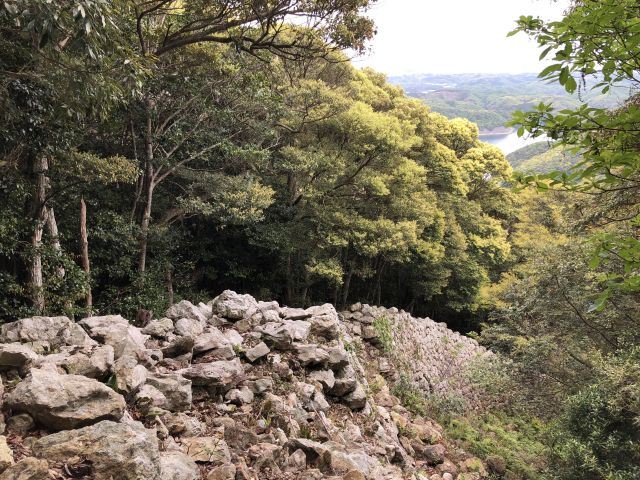 南西部石塁
