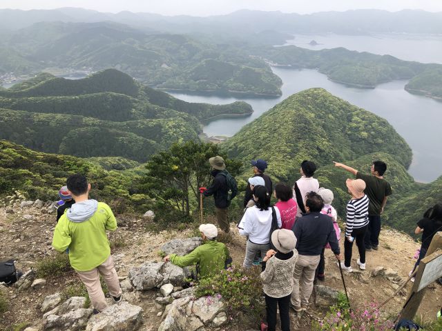 山頂にて