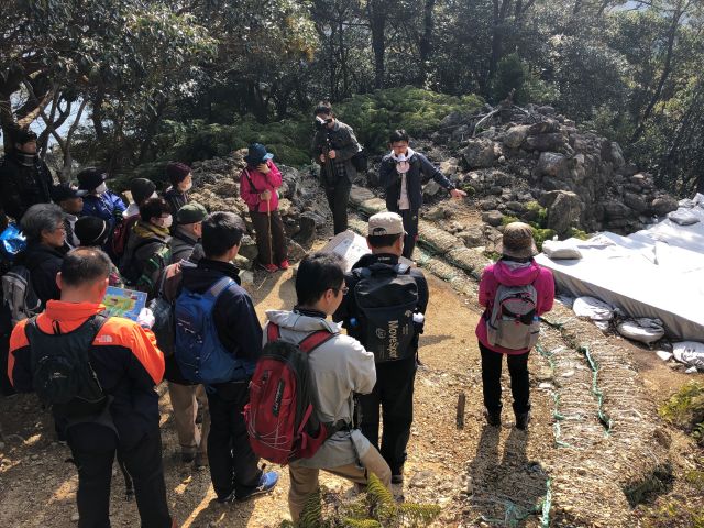 対馬楽・金田城1