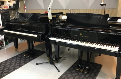 2pianos.jpg